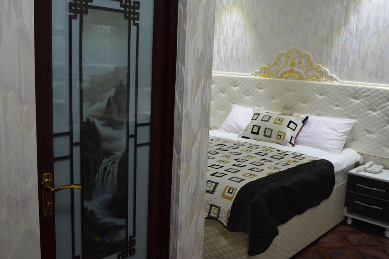 Elegant Boutique Rustaveli Hotel Tbilisi Bagian luar foto