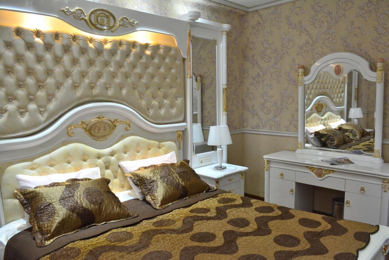 Elegant Boutique Rustaveli Hotel Tbilisi Bagian luar foto